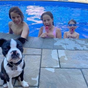 Meet your Posher, June